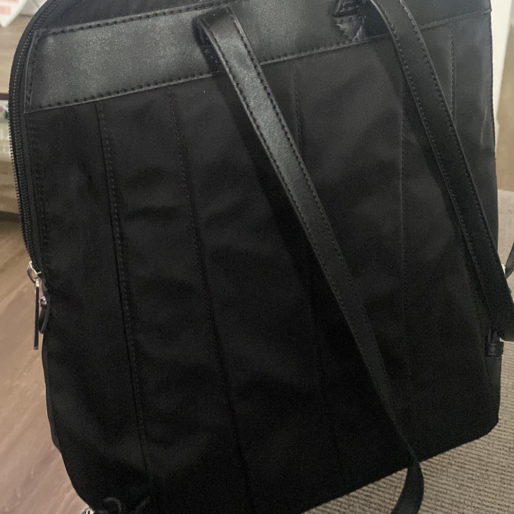 Backpack - Picture 3 of 3